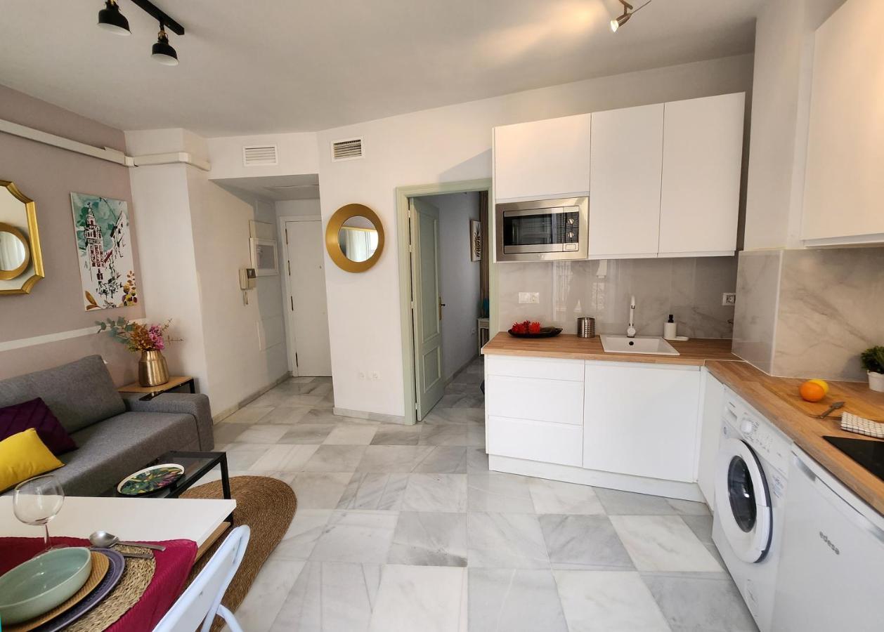 Lovely Center Apartments Seville - Balcony Lux Sol Exterior photo