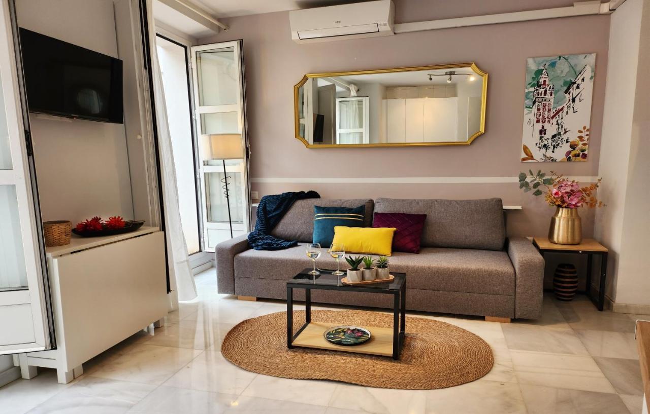 Lovely Center Apartments Seville - Balcony Lux Sol Exterior photo